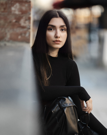 PORTRAIT